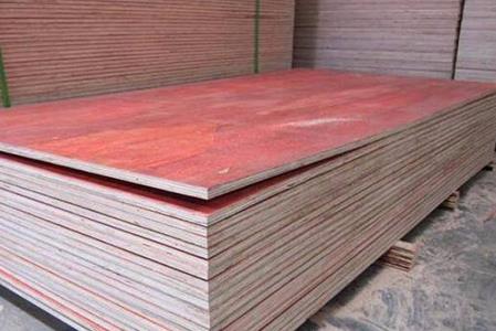 建筑模板變形原因及補救措施<